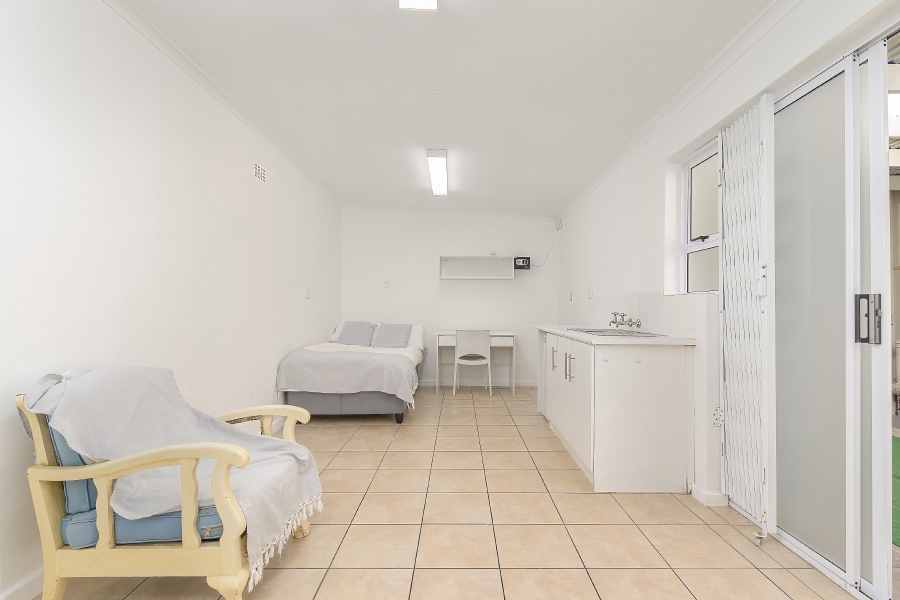 4 Bedroom Property for Sale in Claremont Western Cape